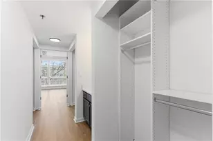 275 13th St, Atlanta, GA 30309 - Photo 22