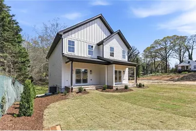 1121 Riverside Terrace, Gainesville, GA 30501 - Photo 4