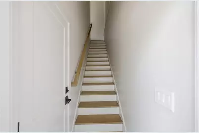 1121 Riverside Terrace, Gainesville, GA 30501 - Photo 18