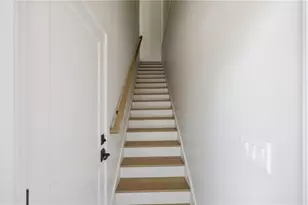 1121 Riverside Terrace, Gainesville, GA 30501 - Photo 18