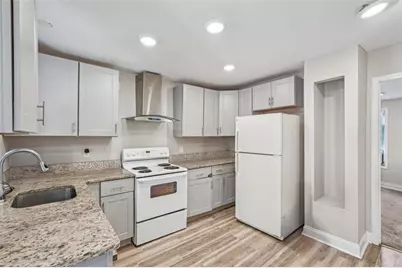 2065 Morehouse Drive, Atlanta, GA 30314 - Photo 8