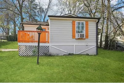 2065 Morehouse Drive, Atlanta, GA 30314 - Photo 2