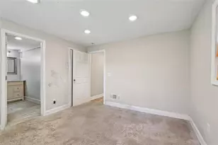 2065 Morehouse Dr, Atlanta, GA 30314 - Photo 14