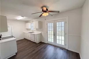 6460 River Hill Dr, Flowery Branch, GA 30542 - Photo 16