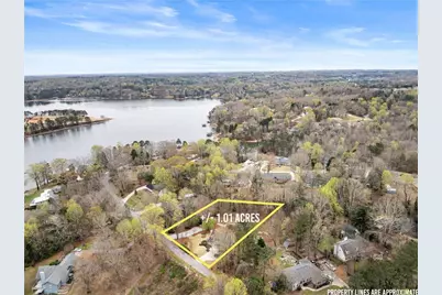 2185 Elysian Circle, Gainesville, GA 30501 - Photo 2