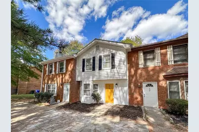 639 Hunting Creek Lane SE, Conyers, GA 30013 - Photo 2