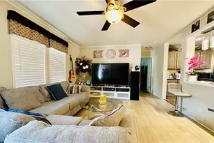 48 E Cardinal Ln, Lawrenceville, GA 30044 - Photo 6