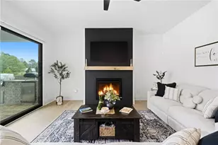 6405 Wallace Farms Dr, Cumming, GA 30028 - Photo 22