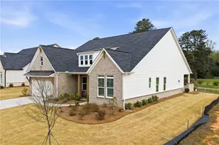 6405 Wallace Farms Dr, Cumming, GA 30028 - Photo 2