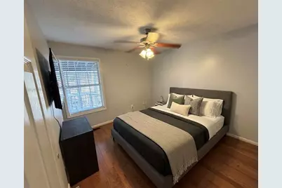 1955 Keswick Place Drive, Lawrenceville, GA 30043 - Photo 10