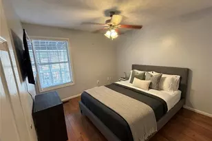 1955 Keswick Pl Dr, Lawrenceville, GA 30043 - Photo 10