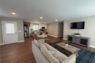 5956 Moon Dr, Lula, GA 30554 - Photo 4