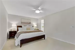 126 E Lake Dr, Roswell, GA 30075 - Photo 16