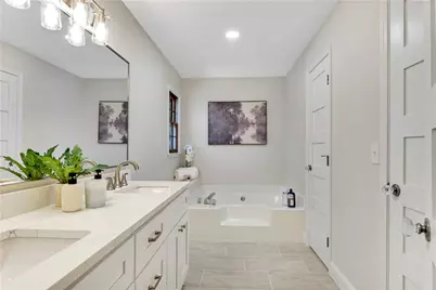 126 E Lake Drive, Roswell, GA 30075 - Photo 22