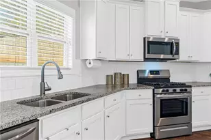 1751 Treymire Ct, Stone Mountain, GA 30088 - Photo 8