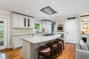 2630 Cove Cir NE, Atlanta, GA 30319 - Photo 16