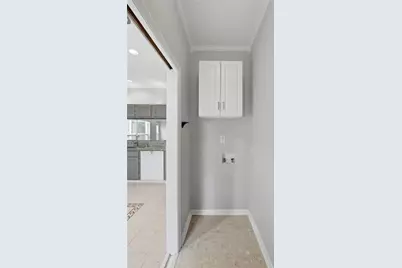 694 Shore View, Lithonia, GA 30058 - Photo 14