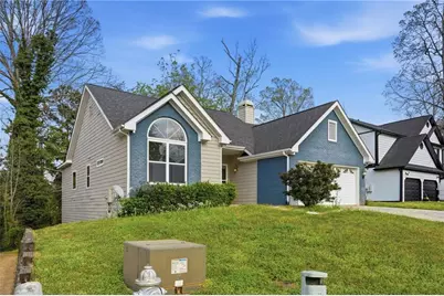 694 Shore View, Lithonia, GA 30058 - Photo 2