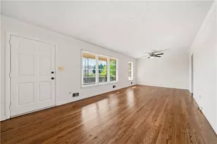 689 Old Canton Rd, Marietta, GA 30068 - Photo 8