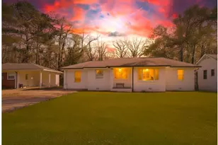 1124 Longshore Dr, Decatur, GA 30032 - Photo 2