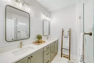 4471 Dandelion Ln, Atlanta, GA 30342 - Photo 16