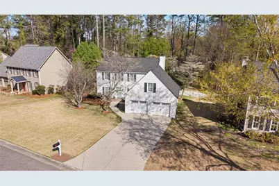 3790 Apple Way, Marietta, GA 30066 - Photo 2