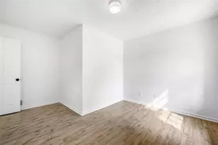 2385 Waterford Park Dr, Lawrenceville, GA 30044 - Photo 24