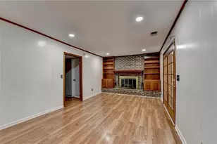 1249 Renee Dr, Lilburn, GA 30047 - Photo 20