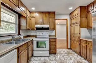 1249 Renee Dr, Lilburn, GA 30047 - Photo 16