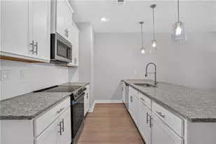 255 Maddux St, Fayetteville, GA 30214 - Photo 6