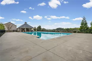 1460 Dahlia Dr, Cumming, GA 30040 - Photo 72