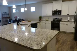 104 Thomaston St, Newnan, GA 30263 - Photo 10