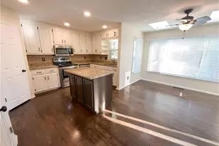 2903 Pendleton Ln SW, Marietta, GA 30064 - Photo 2