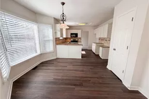 919 Colony Creek Dr, Lawrenceville, GA 30043 - Photo 12