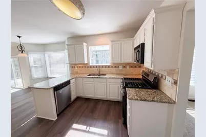 919 Colony Creek Drive, Lawrenceville, GA 30043 - Photo 14