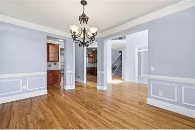 4530 Oak Brook Drive SE, Smyrna, GA 30082 - Photo 8