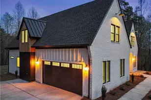 2439 Venture Dr, Gainesville, GA 30506 - Photo 8