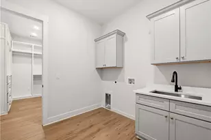 2439 Venture Dr, Gainesville, GA 30506 - Photo 40