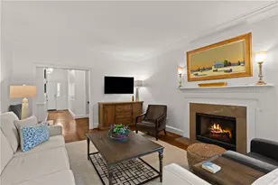 16 Ivy Chase NE, Atlanta, GA 30342 - Photo 6