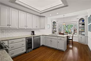 16 Ivy Chase NE, Atlanta, GA 30342 - Photo 8