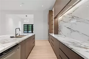 241 Traditions Dr, Alpharetta, GA 30004 - Photo 84