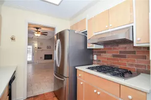 506 Forrest Ave, Gainesville, GA 30501 - Photo 16