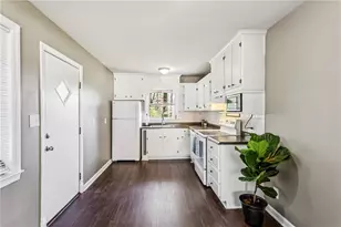 970 Brentwood Dr, Smyrna, GA 30082 - Photo 16