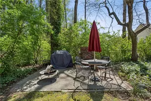 970 Brentwood Dr, Smyrna, GA 30082 - Photo 22