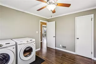 970 Brentwood Dr, Smyrna, GA 30082 - Photo 10