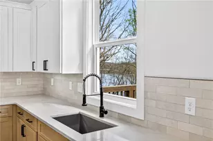 6220 Eagle Ct, Gainesville, GA 30506 - Photo 12