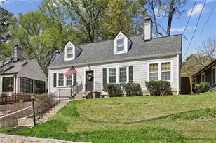 810 Martina Dr NE, Atlanta, GA 30305 - Photo 2