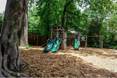 810 Martina Drive NE, Atlanta, GA 30305 - Photo 32