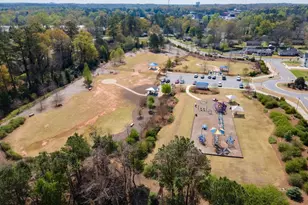 19 Harper's Farm Dr, Newnan, GA 30263 - Photo 4