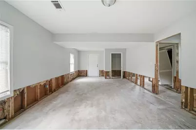 5870 Wellborn Trail, Lithonia, GA 30058 - Photo 20